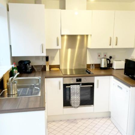 Cosy Family Home - Coventry City Centre - Entire House Exterior photo